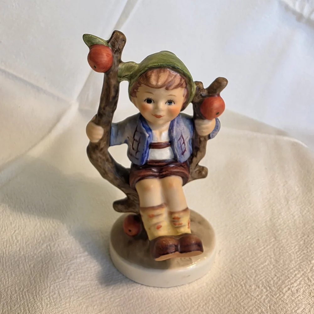 Vintage Goebel Hummel Apple Tree Boy Figurine Herbst TMK 6 Model 142 3/0